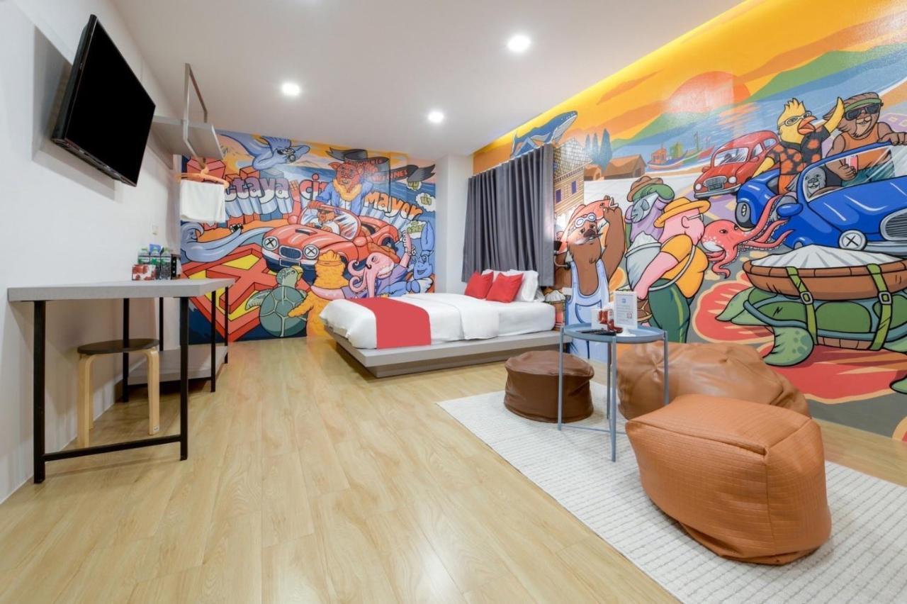 Отель The Pattaya Story Poshtel Экстерьер фото